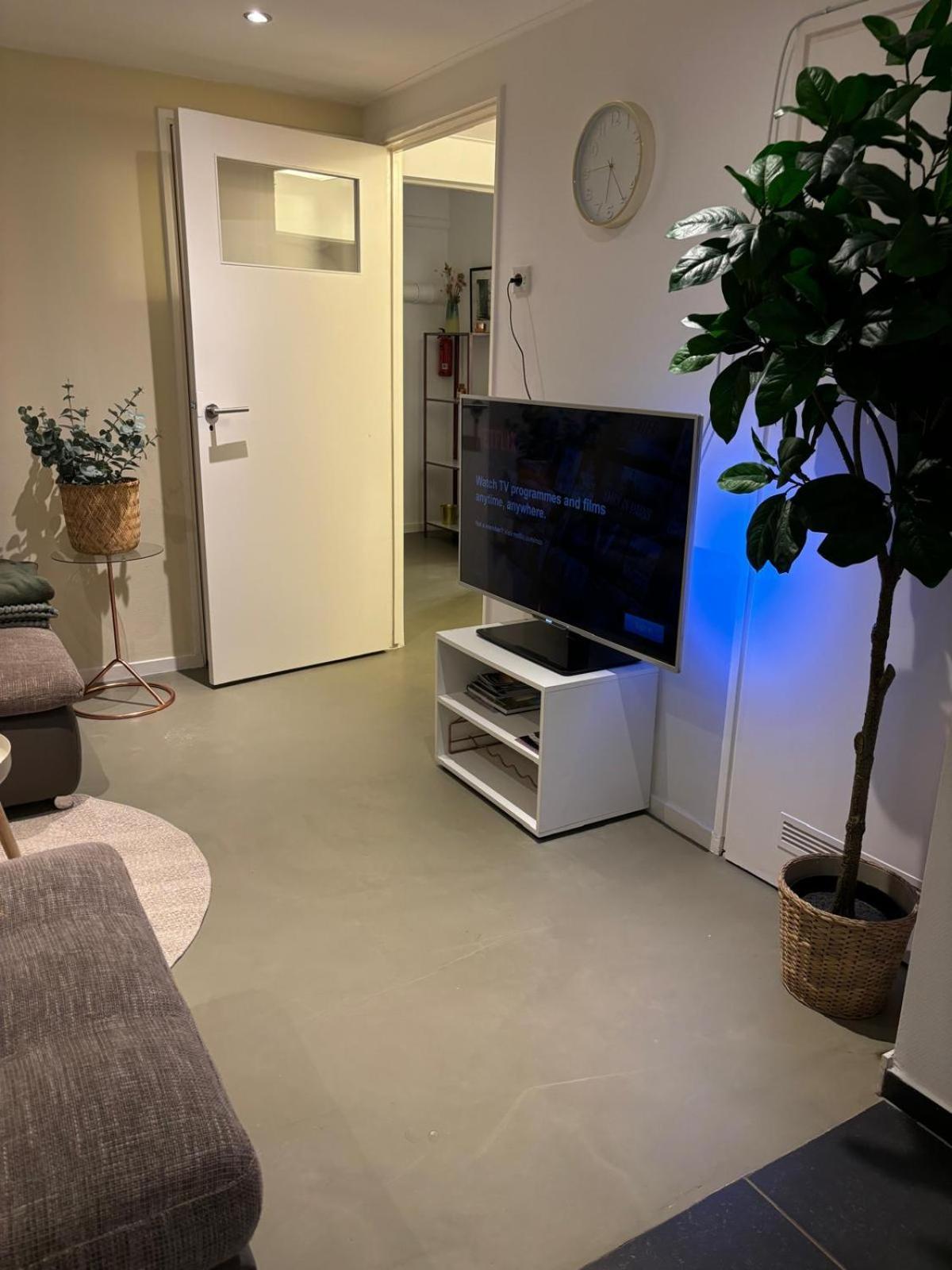 Apartamento Souterrain Aan Zee Noordwijk Exterior foto